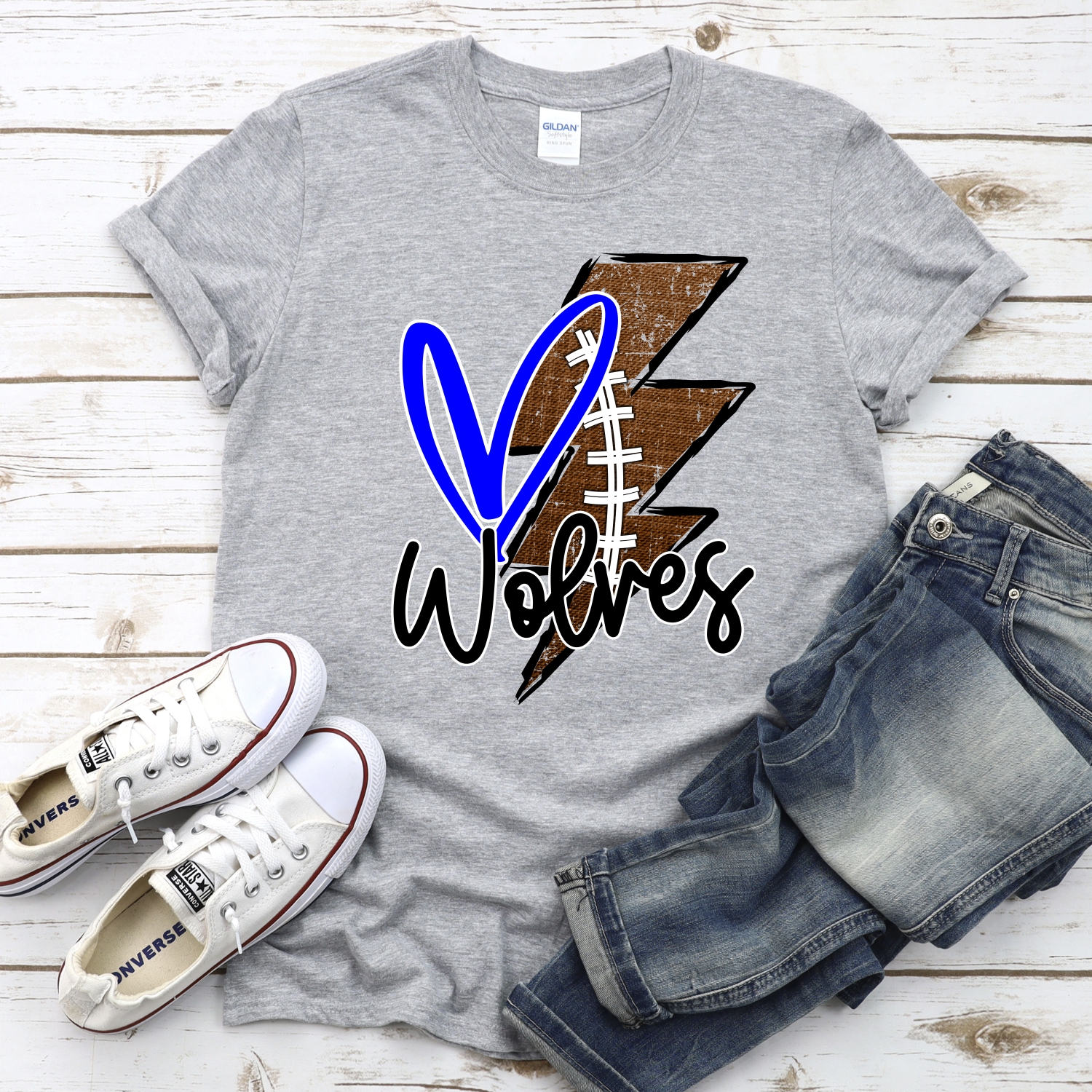 CUSTOM Wolves football lightning bolt heart *DTF* Transfer - Image 2