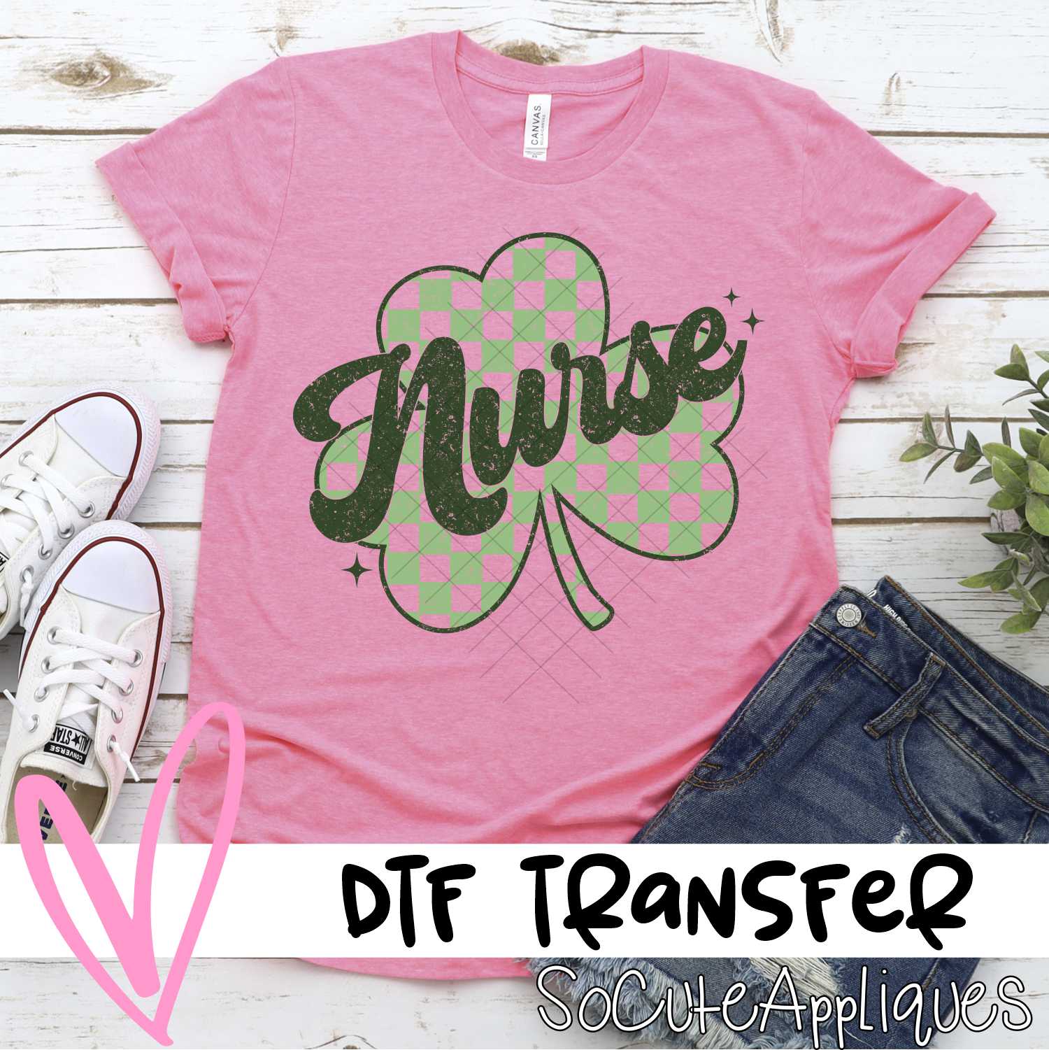 Nurse on check clover *DTF* Transfer