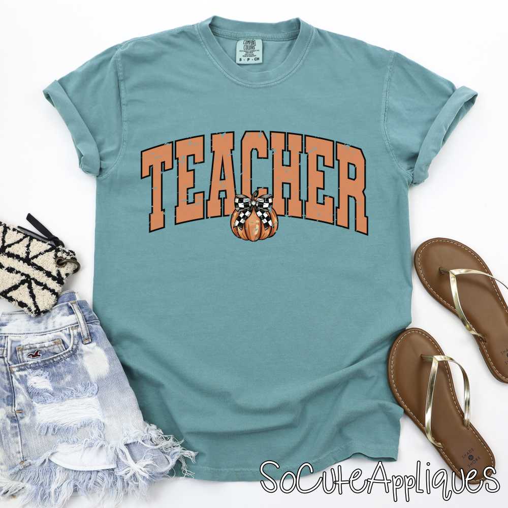 Teacher arched with pumpkin *DTF* Transfer