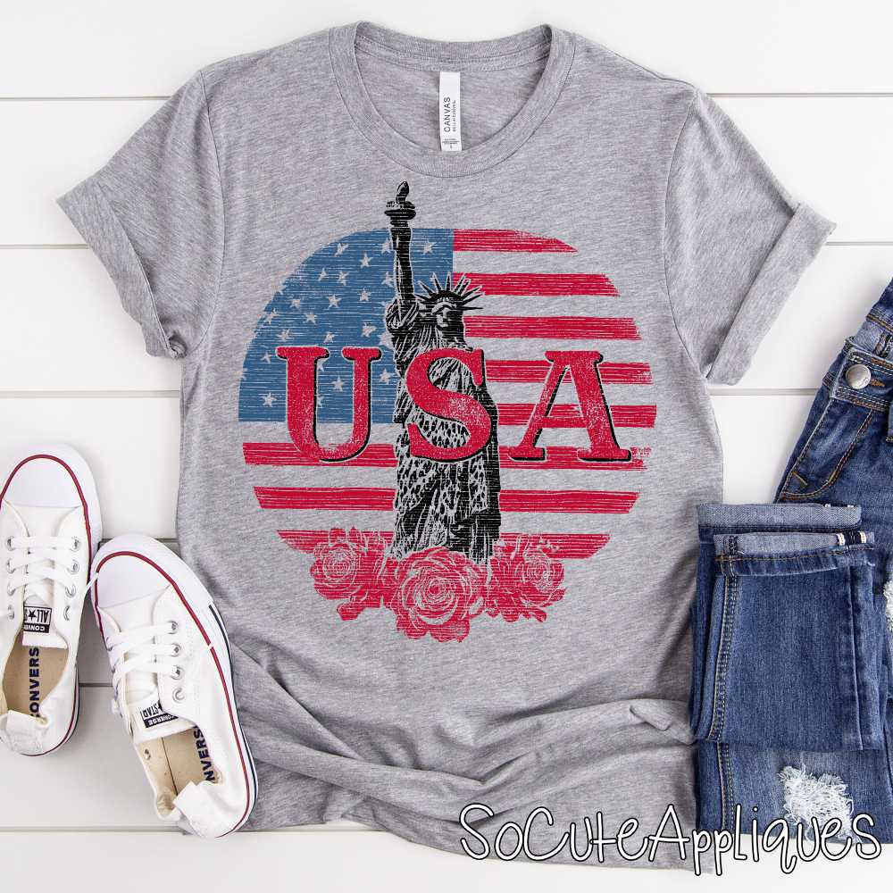 Statue of liberty on stripes *DTF* Transfer